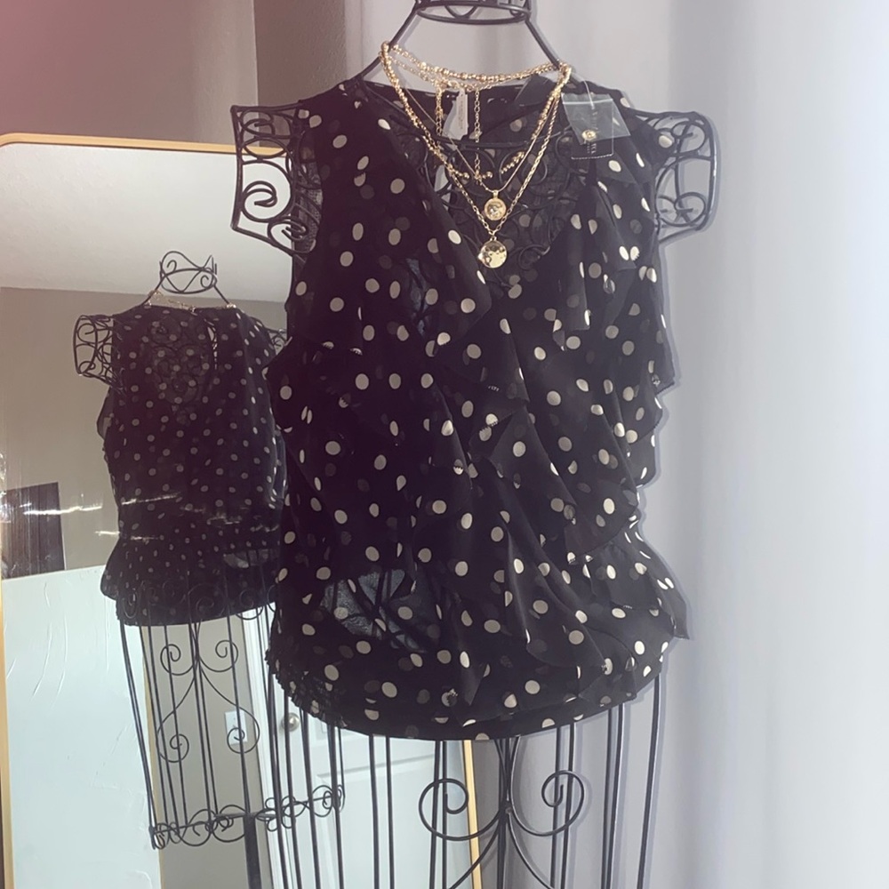 NWT 🆕 White House Black Market Polka Dot Blouse Ruffle Sleeveless Sheer …